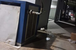 🚨 THUÊ SAI MÁY NÉN KHÍ CÔNG NGHIỆP CÓ THỂ KHIẾN NHÀ MÁY “MẤT TRẮNG” CẢ NGÀY SẢN XUẤT!